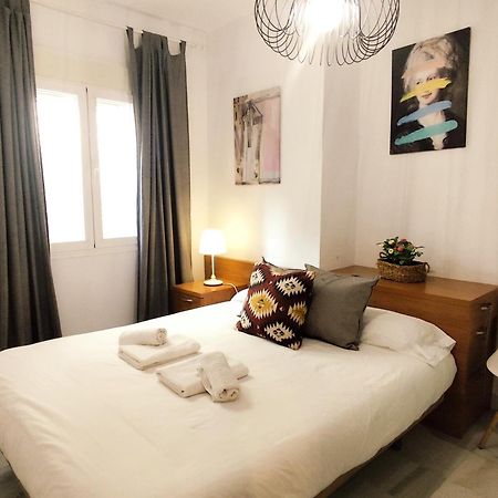 Apartamento San Luis. Plaza De Parking Gratis!!! Севілья Екстер'єр фото