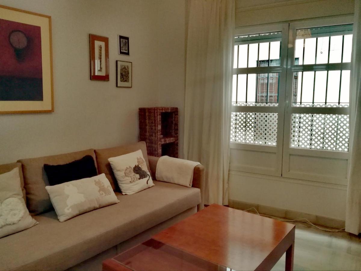 Apartamento San Luis. Plaza De Parking Gratis!!! Севілья Екстер'єр фото