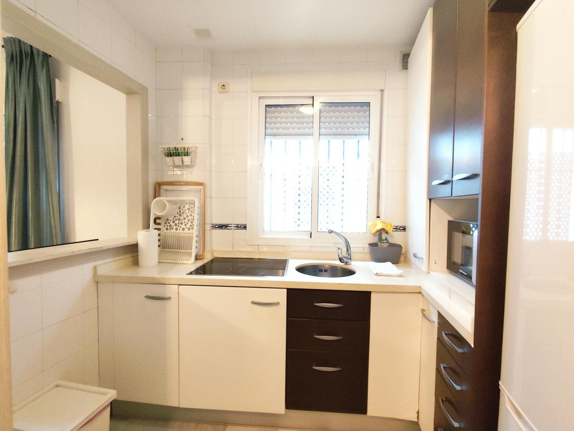 Apartamento San Luis. Plaza De Parking Gratis!!! Севілья Екстер'єр фото